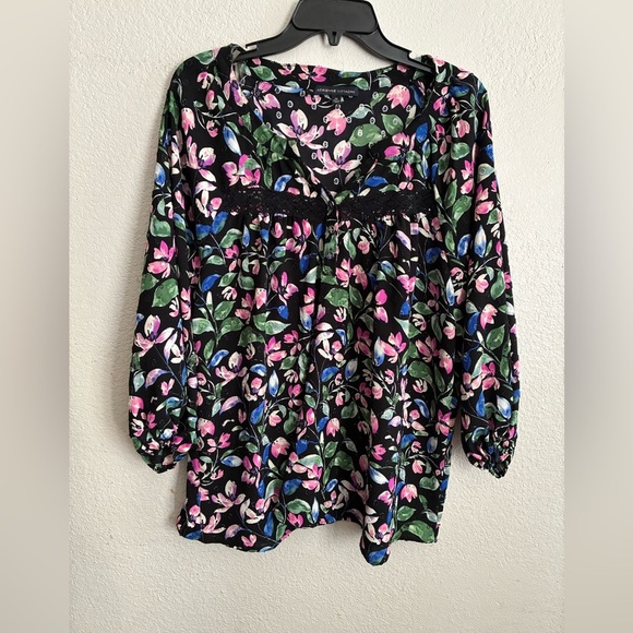 Adrienne Vittadini Floral Black and Pink Women's Blouse 3X - Picture 2 of 9